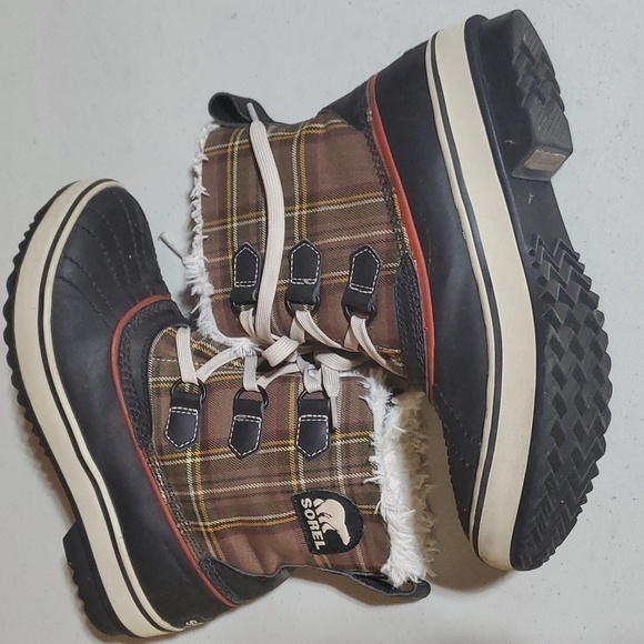 Sorel Tivoli Brown Plaid Lined Lace up Sz. 7 Winter Duck Boots - Picture 3 of 7